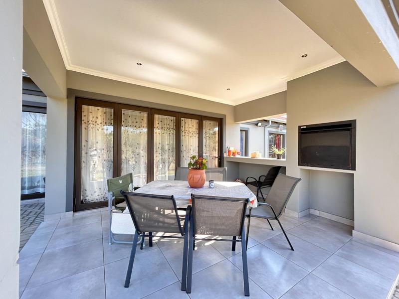3 Bedroom Property for Sale in Ngwenya River Estate North West